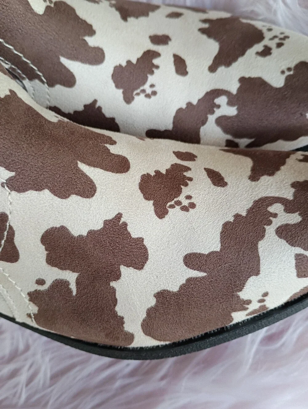 NWOT Arizona Jean Company Memory Foam Cow Print Brown Cream Booties Ankle Boots